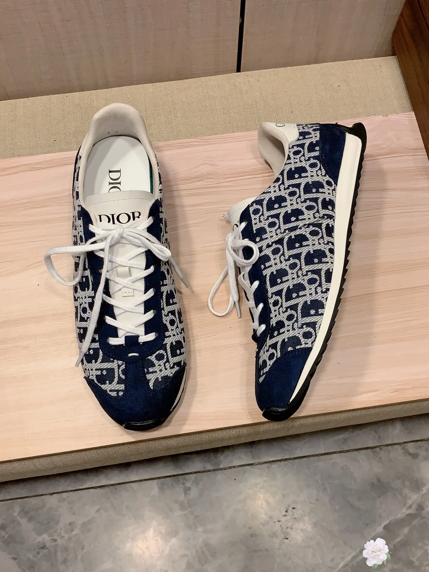 Men's Men's Shoes💰442💰💰🎩🎩[Lightning][Lightning] "Dior DIOR*" The latest and most popular casual shoes, top brand [seduce] luxury ~ purchasing agency, top ~ quality. [Strong] The upper is made of imported breathable cowhide with woven material ➕ breathable sheepskin feet (•) and fine workmanship. The original stylish and stylish soft rubber wear-resistant and non-slip outsole is light and comfortable on the feet. The real thing looks better when photographed in real life. 413: Code: 35-44, 45.46 can be customized, 8️⃣ colors selected